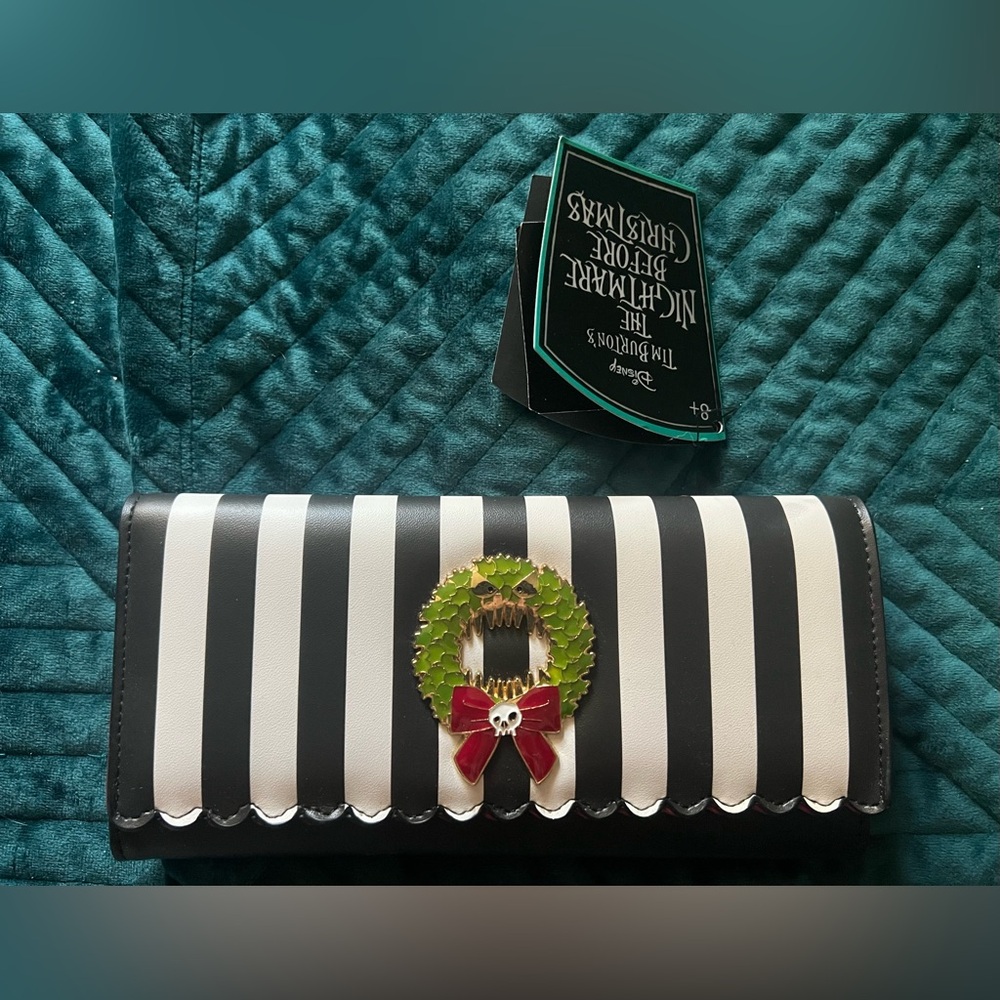 Loungefly Nightmare Before Christmas Wallet BNWT